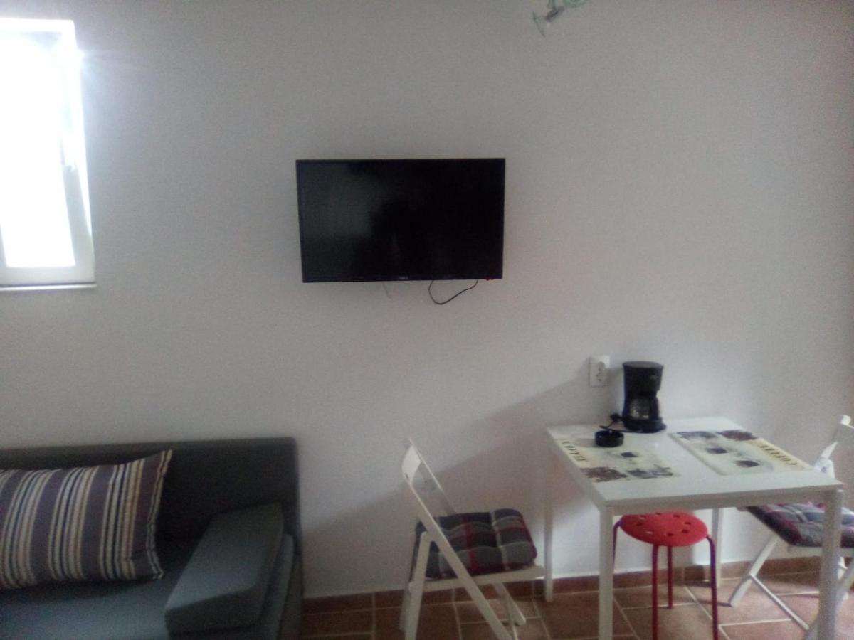Marinja Studio Apartment Zuljana Luaran gambar