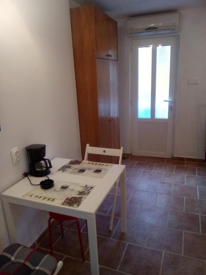 Marinja Studio Apartment Zuljana Luaran gambar