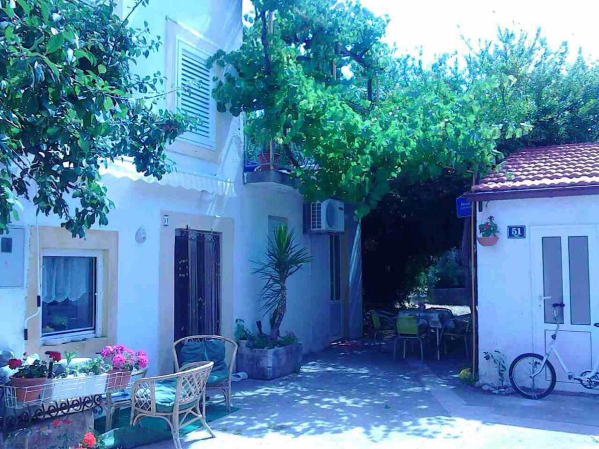 Marinja Studio Apartment Zuljana Luaran gambar