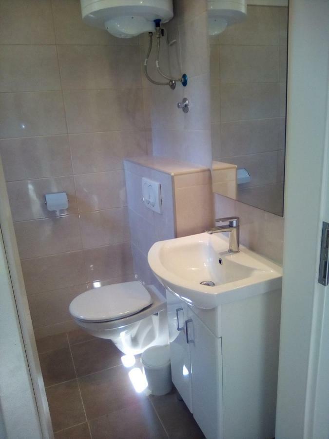 Marinja Studio Apartment Zuljana Luaran gambar
