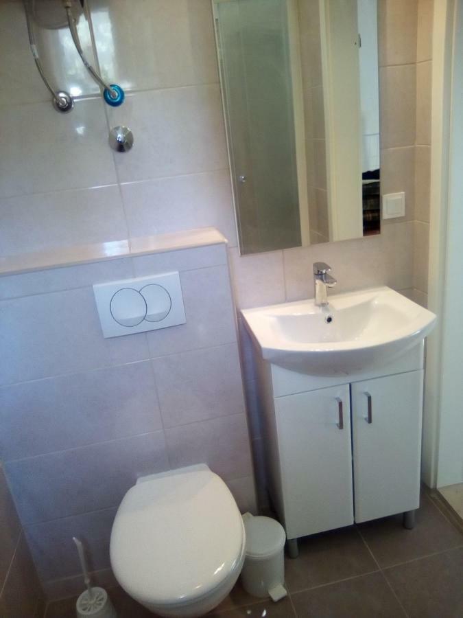 Marinja Studio Apartment Zuljana Luaran gambar
